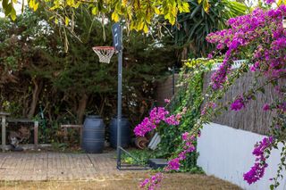 Casa adosada en venta en San Enrique-Guadiaro-Pueblo Nuevo en San Roque