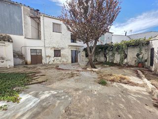 Casa en venta en Baeza
