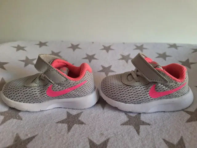 Zapatillas Nike Bebé Gris/Rosa T19,5
