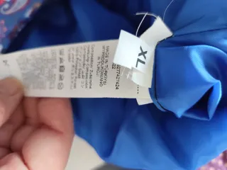 Abrigo acolchado patchwork floral