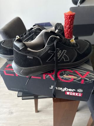 Zapatillas Jhayber Work Negras