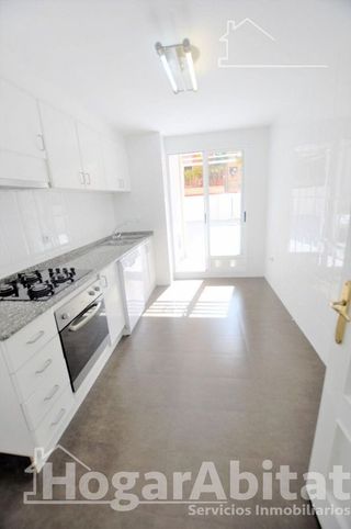 Piso en venta en L´Illa perduda en Valencia