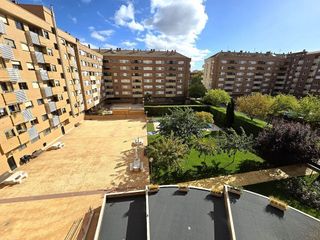 Piso en venta en Oeste en Logroño