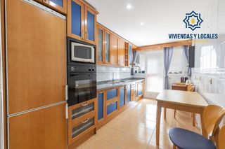 Piso en venta en Centro - Sagrario en Granada