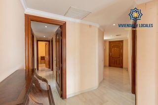 Piso en venta en Centro - Sagrario en Granada