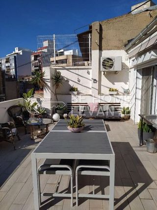 Piso en venta en Ensanche - Diputación en Alicante