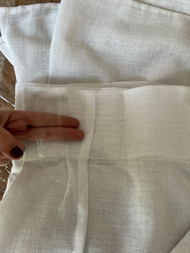 Cortina blanca efecto lino