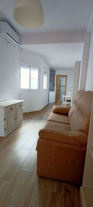 Piso en alquiler en Cruz Roja en Sevilla