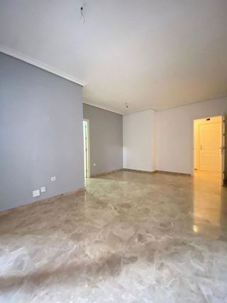 Piso en alquiler en Montequinto en Dos Hermanas