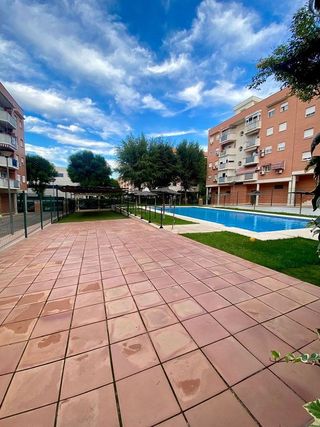 Piso en alquiler en Montequinto en Dos Hermanas