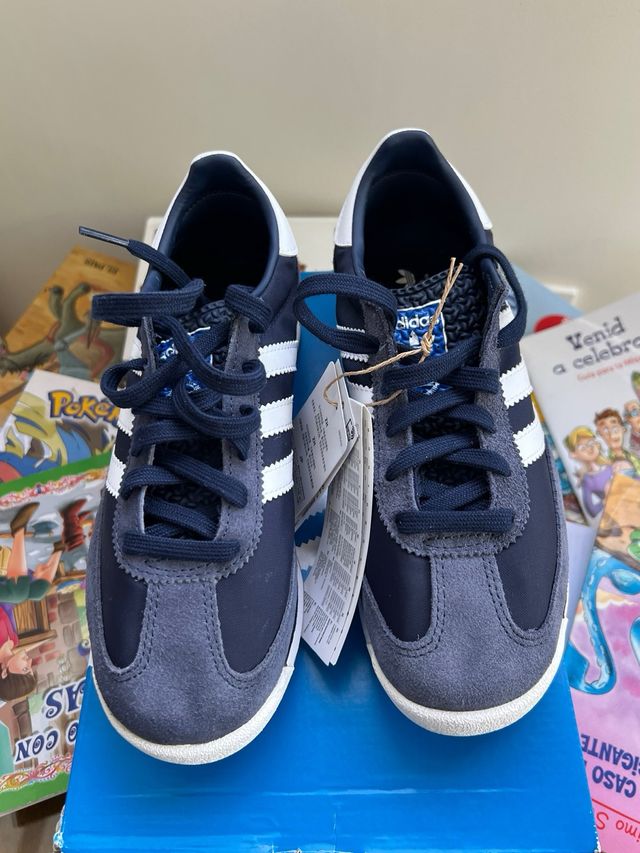 Adidas SL 72 Azul Marino para niño NUEVAS (35.5)