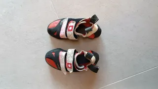 Pies de gato Ocun Ozone