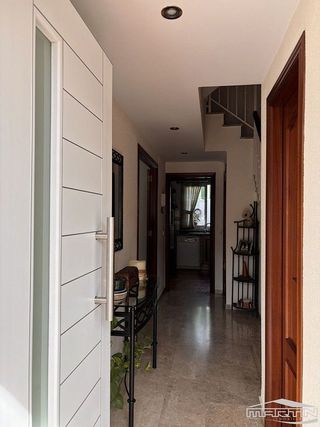 Casa adosada en venta en Lucena