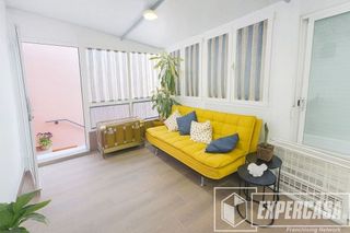 Casa adosada en venta en Alameda Park en Manises