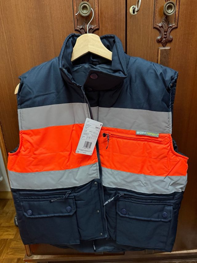 Pantalon , camisetas ,chaleco