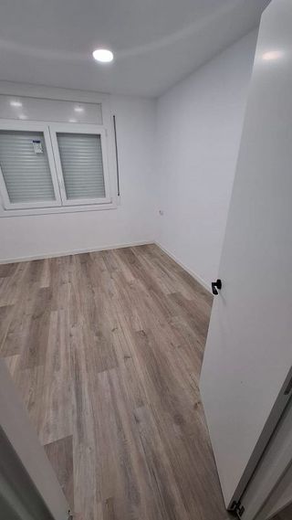Piso en venta en El Raval - Safaretjos en Santa Coloma de Gramanet