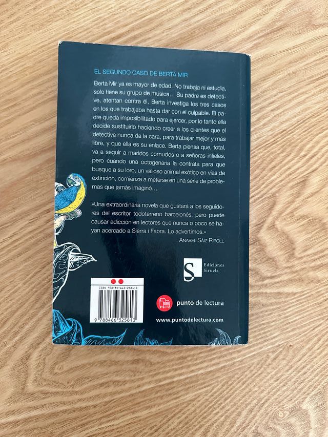 El caso del loro que hablaba demasiado (bolsill...