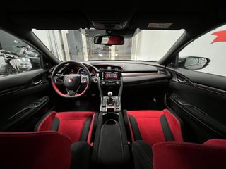 ¡¡UNIDAD ABSOLUTAMENTE IM-PO-LU-TA!! Honda Civic 