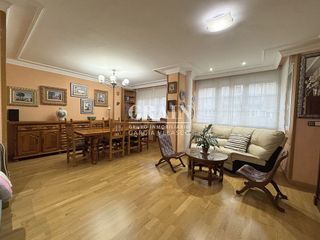 Piso en venta en Santa Cruz - Industria - Polígono Campollano en Albacete