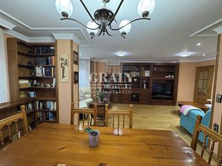 Piso en venta en Santa Cruz - Industria - Polígono Campollano en Albacete