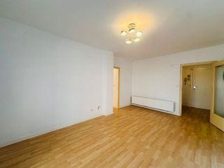 Piso en venta en La Paz en Zaragoza