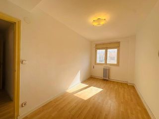 Piso en venta en La Paz en Zaragoza