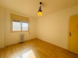 Piso en venta en La Paz en Zaragoza