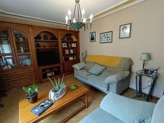 Piso en venta en La Magdalena - Versalles en Avilés