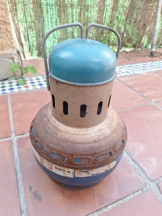 Hornilla portátil metálica