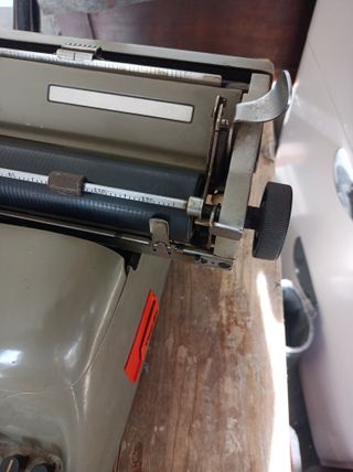 Máquina de escribir antigua