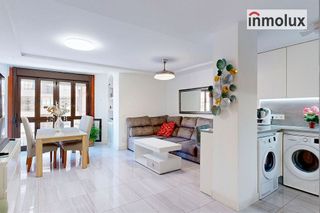 Piso en venta en Centro en Alicante