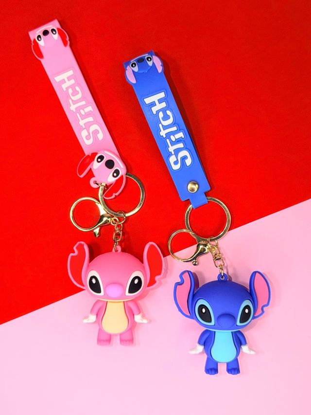 Llavero Stitch Kawaii con cinta