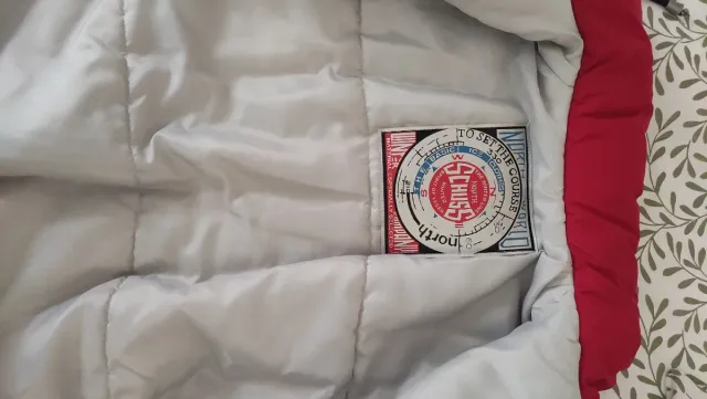 Anorak Schuss beige y gris unisex.