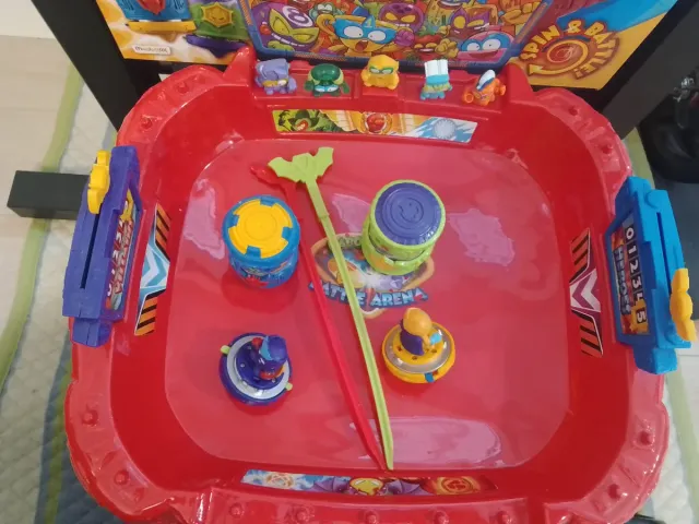 Super Things Battle Spinners Arena