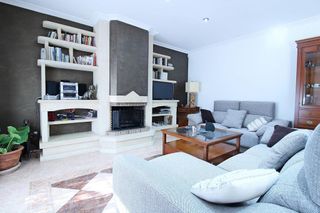 Chalet en venta en Peña de las Águilas en Elche