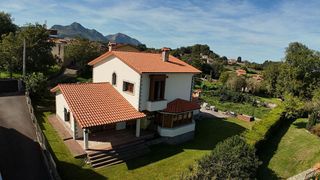 Chalet en venta en Celorio-Poó-Parres en Llanes
