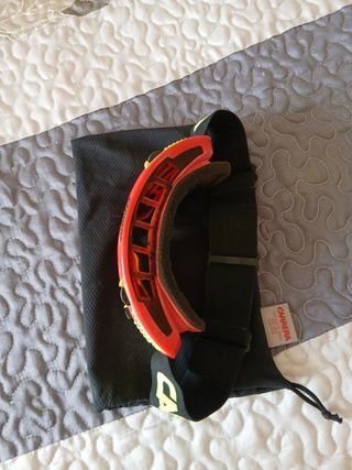 Gafas de esquí Carrera Rojas y Amarillas
