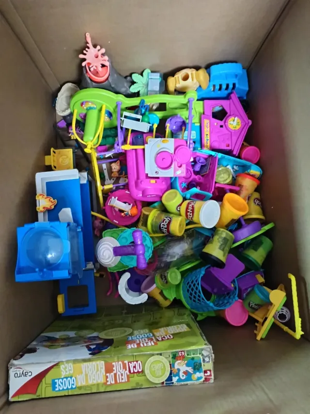 Lote de juguetes varios