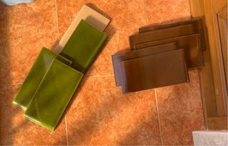 Lote 2 vierte aguas Verdes y 5 Marrones.