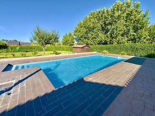 Chalet en venta en Cabanillas del Campo