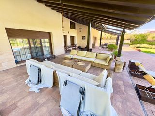 Chalet en venta en Cabanillas del Campo