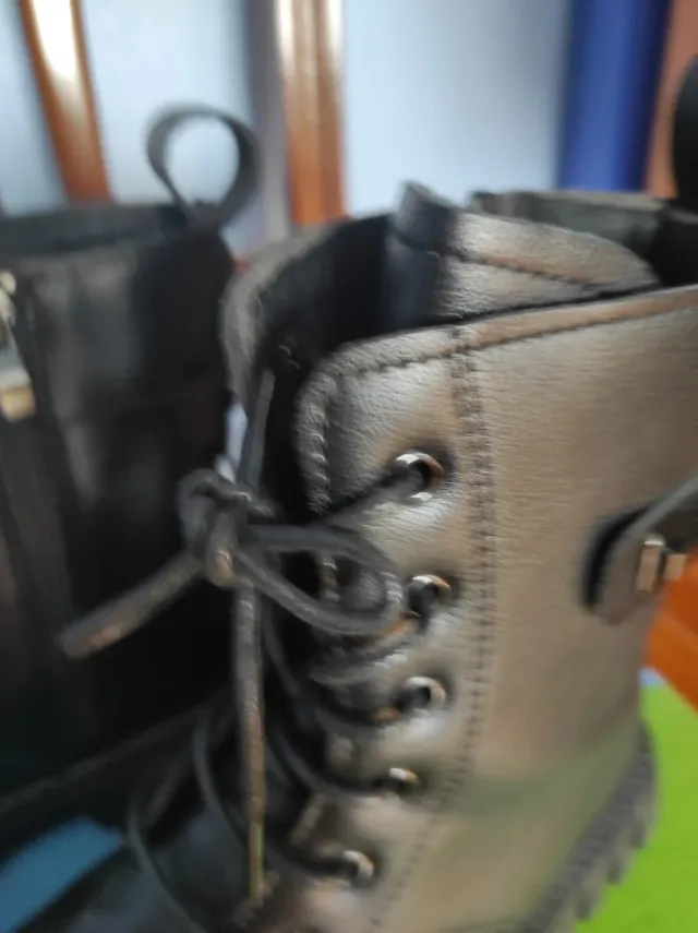 Botas piel niño/a negras T.35