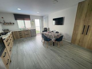 Casa adosada en venta en Almansa