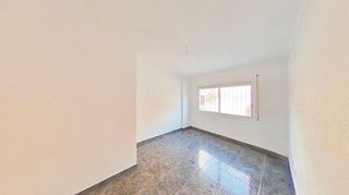 Piso en venta en Artigas - Llefià en Badalona