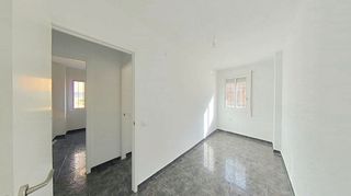 Piso en venta en Artigas - Llefià en Badalona