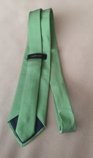 Corbata verde Canova's Club, de Seda Natural.