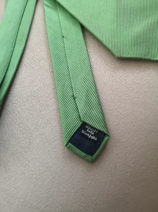 Corbata verde Canova's Club, de Seda Natural.