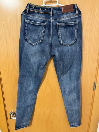 Pantalón vaquero Desigual azul talla 26