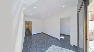 Piso en venta en Artigas - Llefià en Badalona