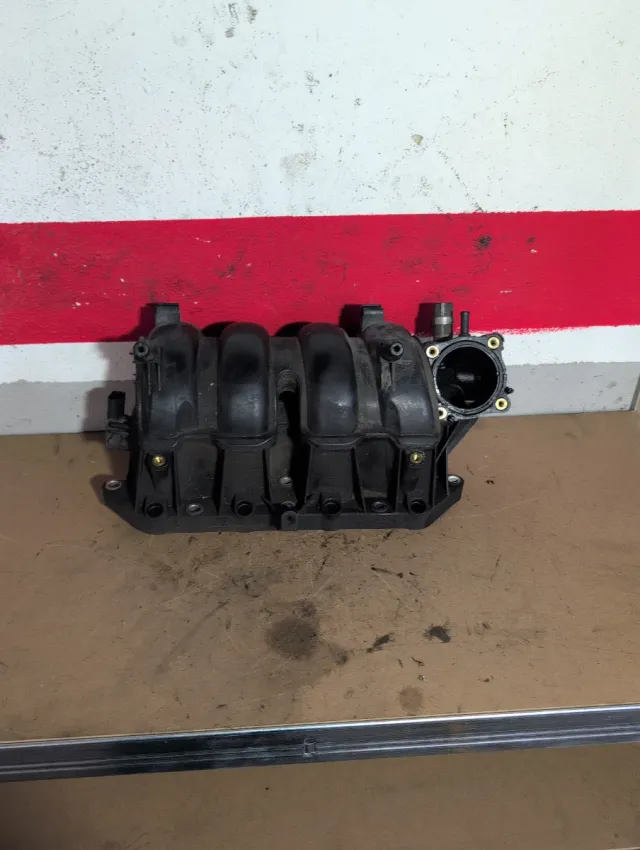 Colector Admisión 036129711